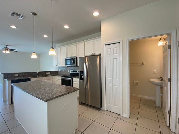 3rd image of 2408 Sedge Grass Way
