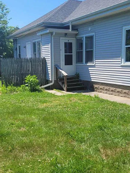 59 Broad St #B — Photo 1