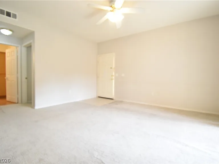 1050 E Cactus Ave #1074 — Photo 5