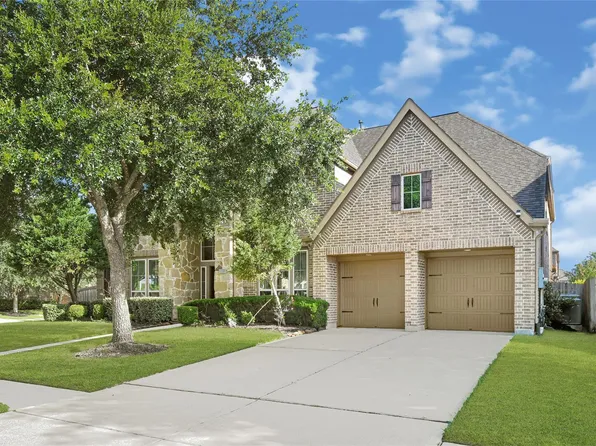 13617 Fountain Mist Dr, Pearland, TX 77584