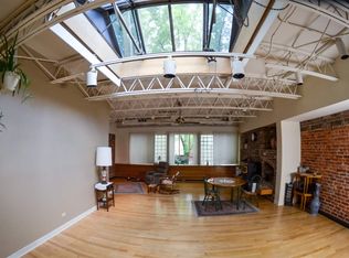 417 E Main St, Charlottesville, VA
