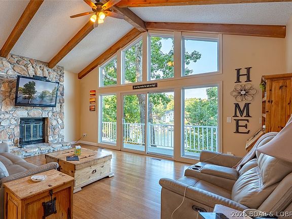5th image of 1053 Imperial Point Dr