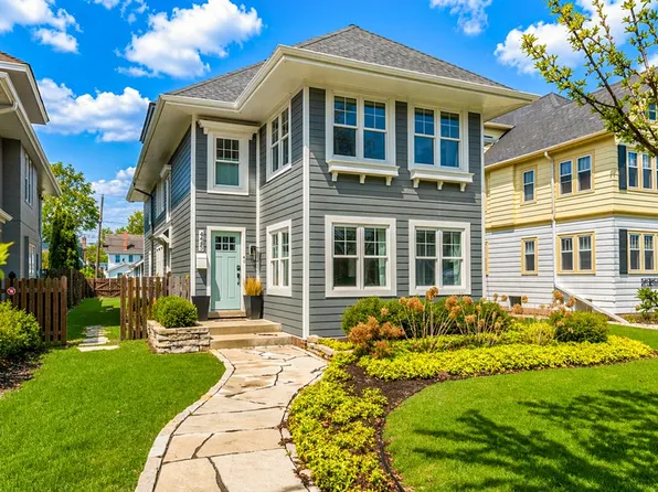 4445 N Frederick Ave, Milwaukee, WI 53211