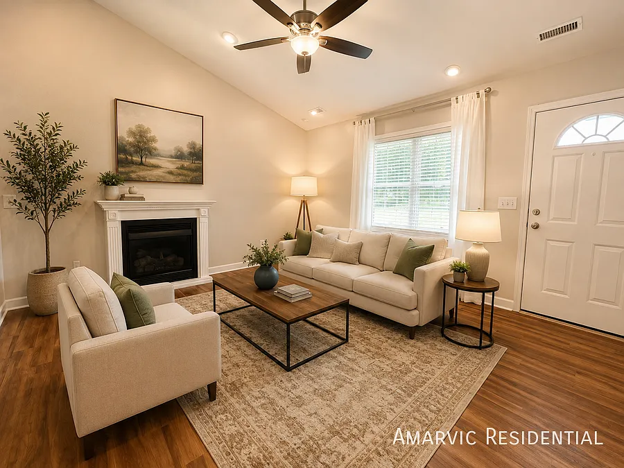1290 Pyrtle Dr — Photo 2