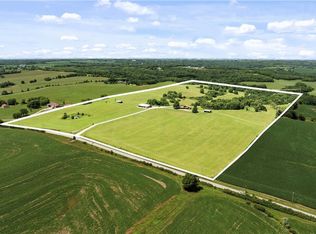 24180 County Road H E, Weston, MO 64098