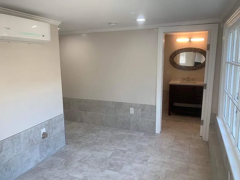 2735 Octavia St #5043384267 — Photo 26