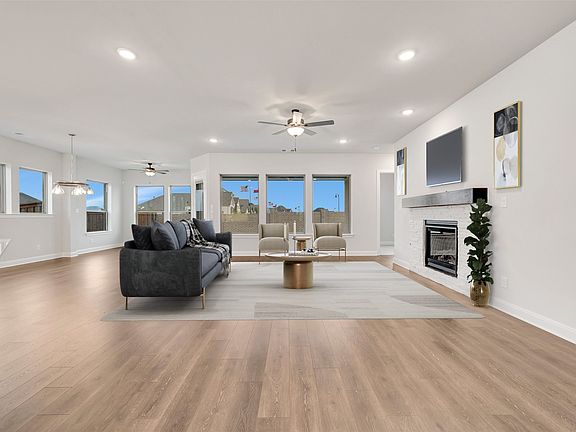 7th image of this home