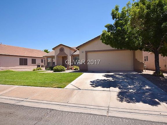 5th image of 1041 Blue Lantern Dr