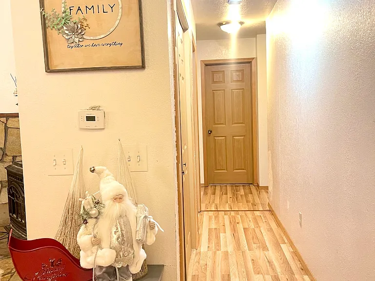 9246 Gee St — Photo 11