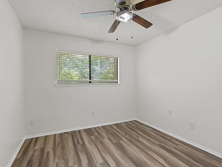 11411 Walnut Ridge Dr — Photo 33