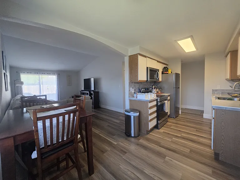 7024 Pierce Dr N — Photo 14