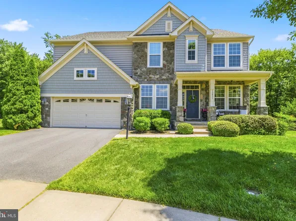 13831 Barrymore Ct, Gainesville, VA 20155
