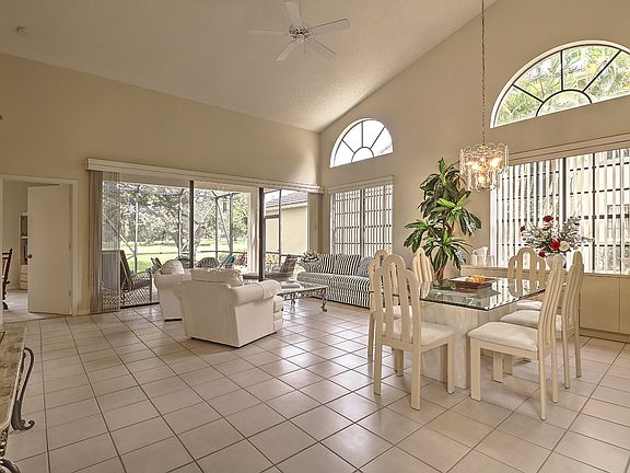 5th image of 4765 Sherwood Forest Dr
