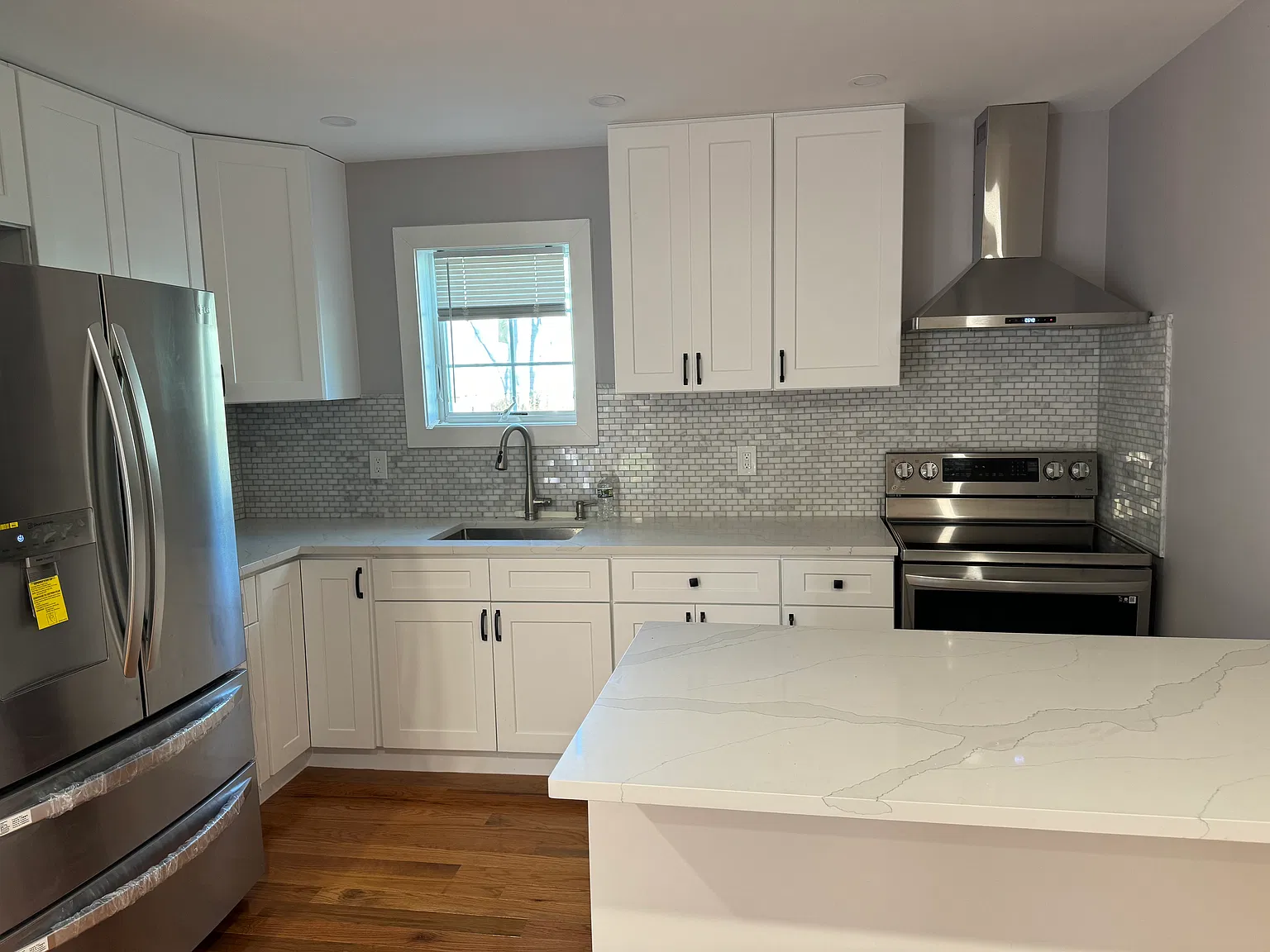 2 bed, 1.5 bath, 1150 sqft, $1,900 — Photo 3