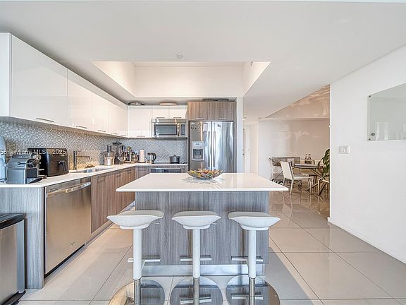 4th image of 5252 NW 85th Ave APT 1910