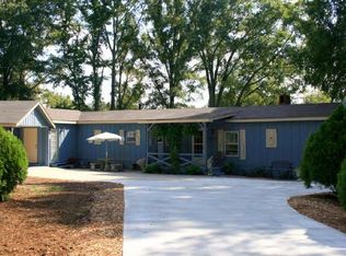 72 Martin Loop SW, Cartersville, GA 30120