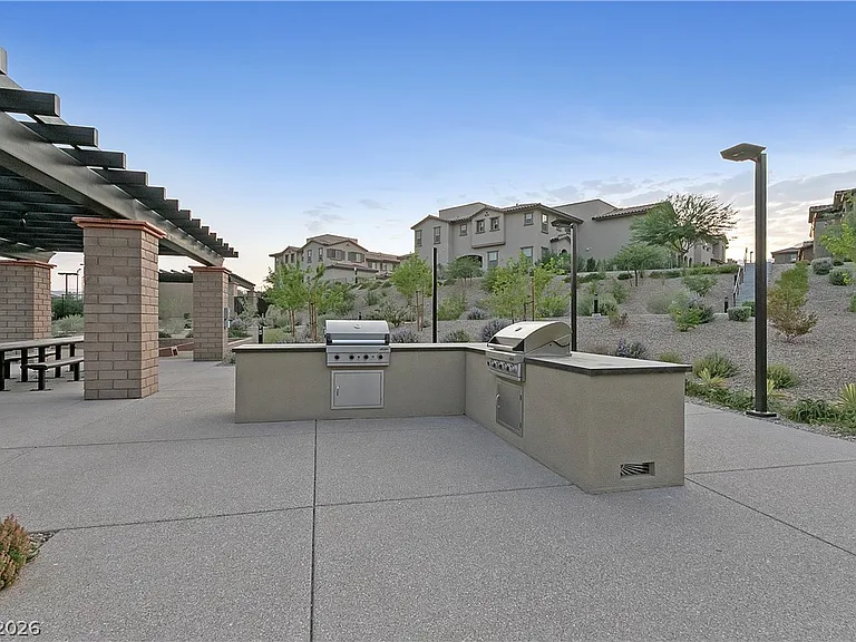 41 Lomita Heights Dr — Photo 41