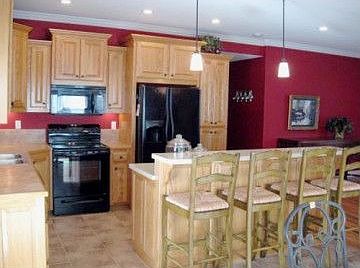 2nd image of 25 Rockhill Ln