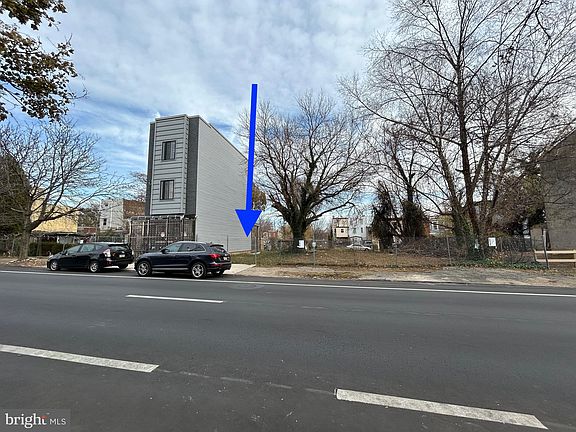 4th image of 2219 N 5th St
