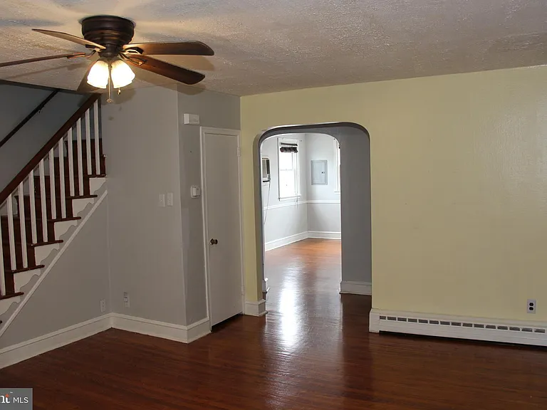 4983 Whitaker Ave — Photo 10
