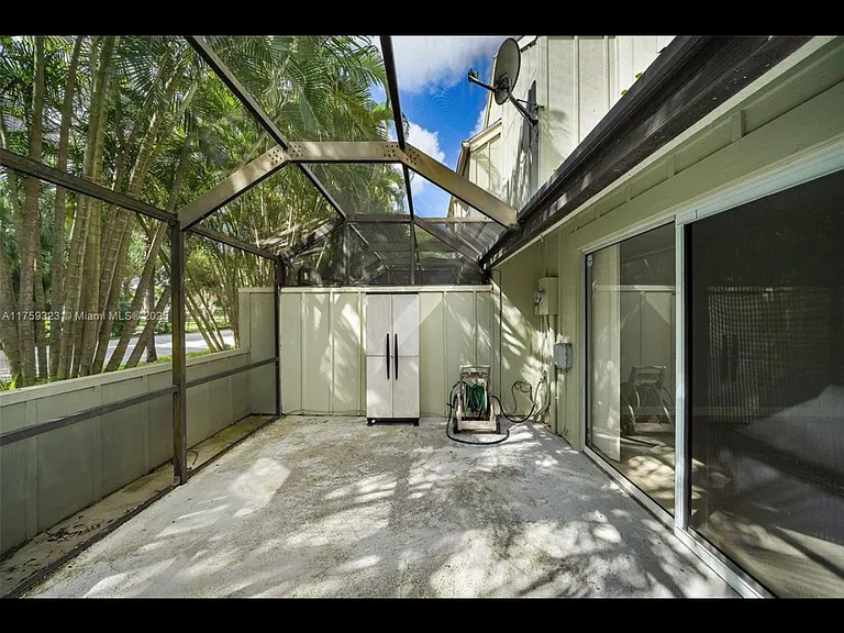6351 Riverwalk Ln #4 — Photo 29