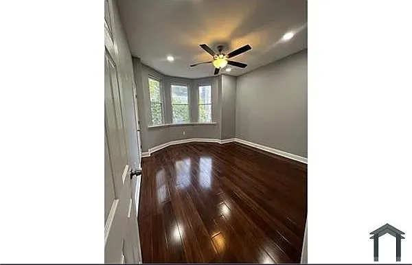 2311 W Lehigh Ave — Photo 4