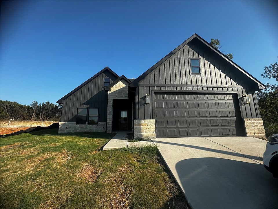 1st image of 2109 Christine Dr