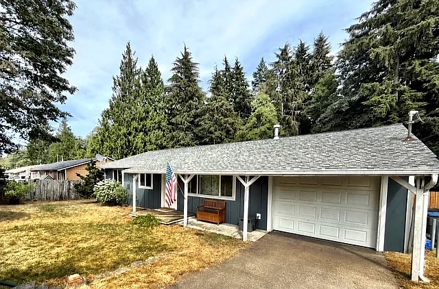 2695 McKinley Pl SE — Photo 28