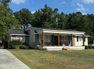 1034 Decatur Rd, Jacksonville, NC 28540