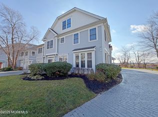 31 Skimmer Lane, Port Monmouth, NJ 07758