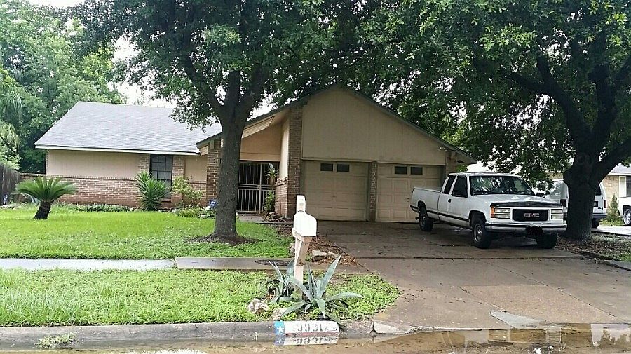 1st image of 9931 Milda Dr