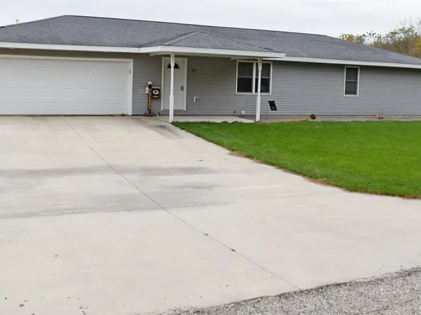 301 N Winter St, Saint Ansgar, IA 50472