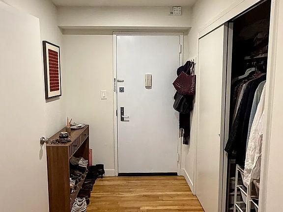 4th image of 144 W 23rd St APT 3A