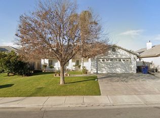 4110 Serene Oak Dr, Bakersfield, CA 93313
