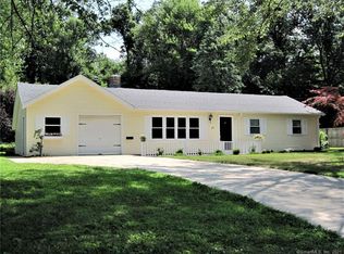 22 Stevens Ln, Glastonbury, CT 06033