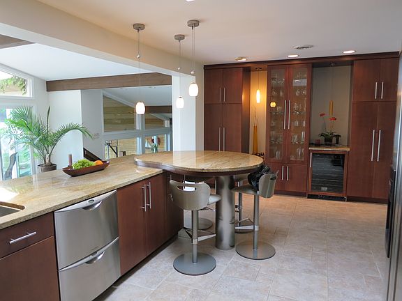 4th image of 2947 S Briarwood Dr W