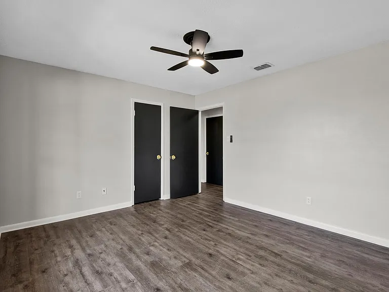 413 Dawn St — Photo 20
