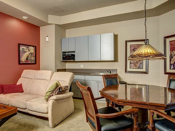 4th image of 1125 E Olive St APT 606
