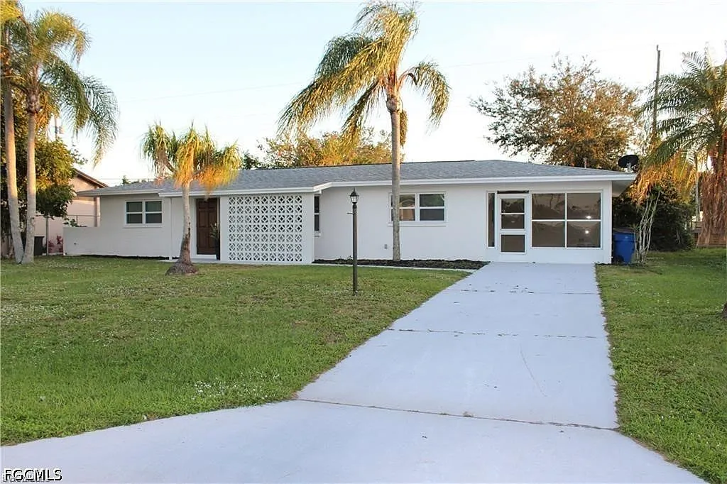 3 bed, 2.0 bath, 1250 sqft, $2,500 — Photo 1