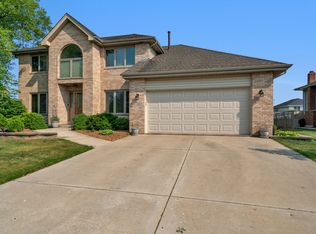 540 W Michigan Rd, New Lenox, IL 60451