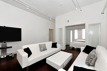 Rented by Eisenberg Exclusives