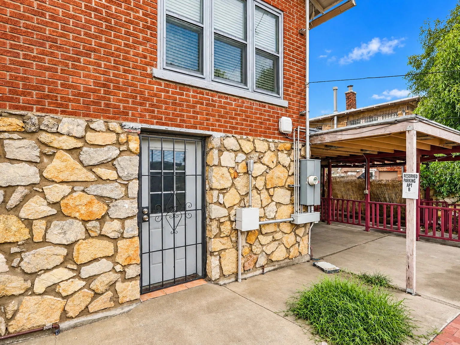 4410 Trowbridge Drive - Unit B — Photo 1