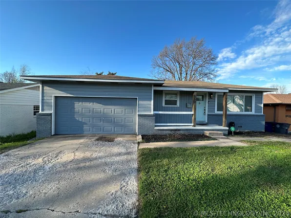 5955 E 25th Pl, Tulsa, OK 74114