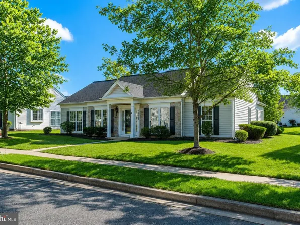 29689 Lyons Dr, Easton, MD 21601