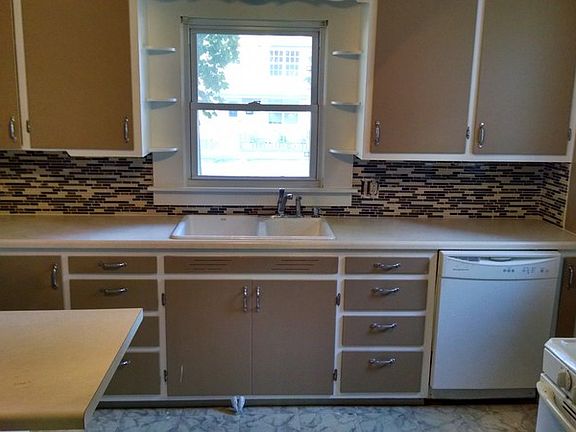 4th image of 1013 N 20th St
