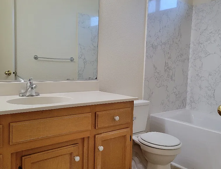 1812 College Greens Dr — Photo 9