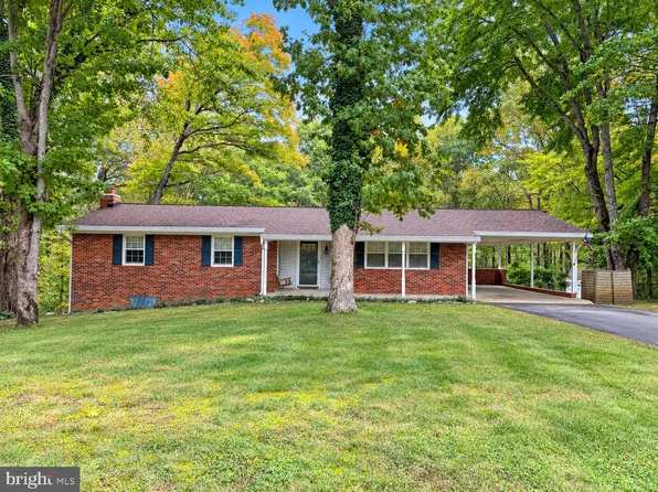 14590 Leary St, Nokesville, VA 20181
