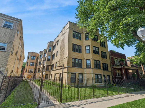 7520 N Winchester Ave APT 1W, Chicago, IL 60626