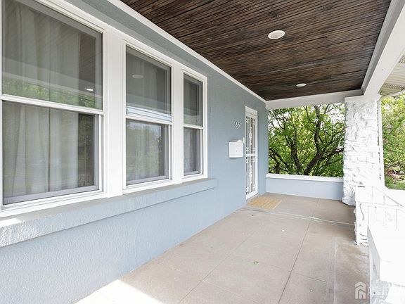 2nd image of 657 Amboy Ave