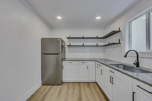 14 Wyoming St #A Photo 1